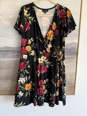 Fortune + Ivy Navy Black Floral Wrap Dress XXL Flutter Sleeve